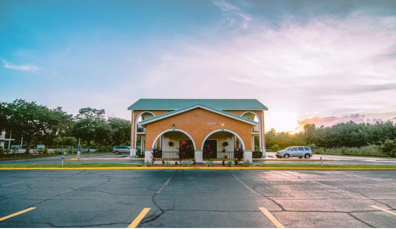 Shining Light Inn & Suites Kissimmee Extérieur photo